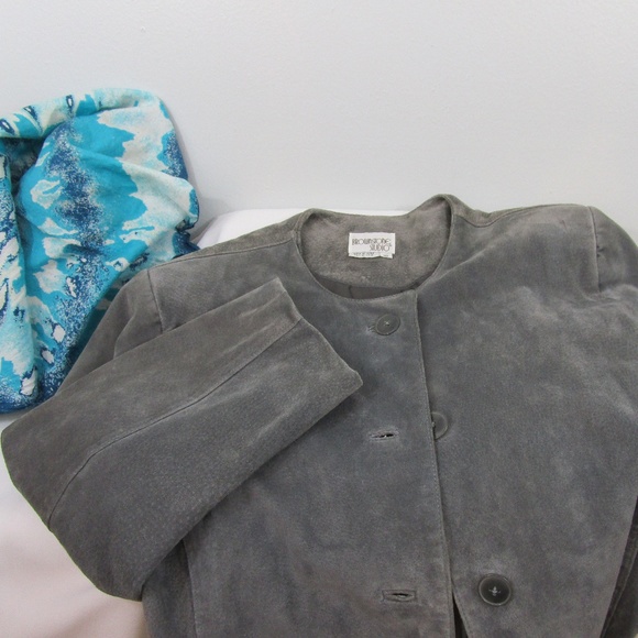 ✳️Host Pick✳️Vintage Gray Suede Jacket - Picture 5 of 8